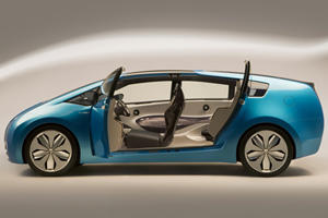 Toyota Prius "Alpha" MPV Coming in Spring 2011