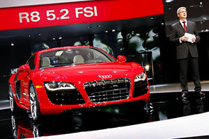 Audi R8 Now Offered with a V10