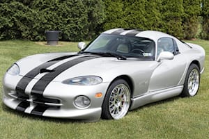 This Dodge Viper Is Hiding A 900-Horsepower Secret