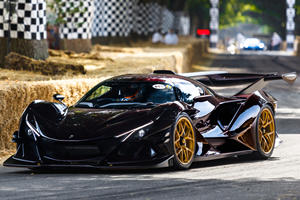 Apollo Automobil Intensa Emozione Review: Passion and Emotion Incarnate