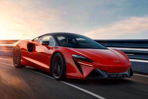 2022 McLaren Artura First Look Review: The New Hybrid Supercar