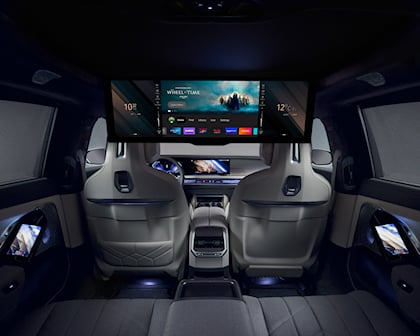 10 Coolest Tech Features Of The New BMW 7 Series